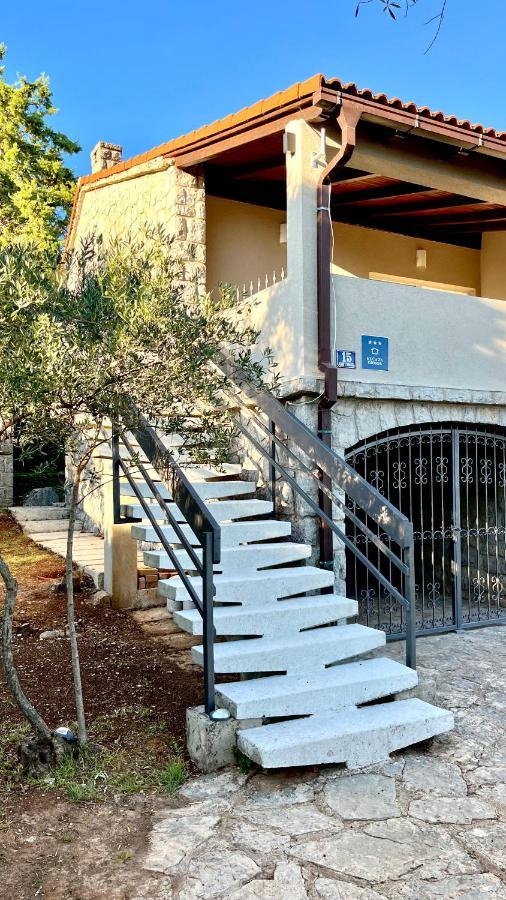 הוילה קרק Kuca Za Odmor Krk מראה חיצוני תמונה