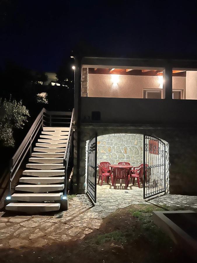 הוילה קרק Kuca Za Odmor Krk מראה חיצוני תמונה